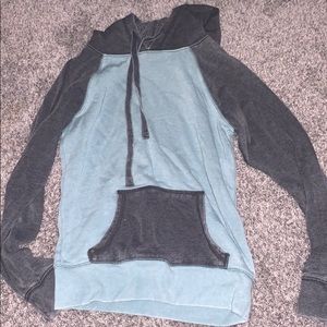 BUCKLE SWEATSHIRT WITH HOOD
